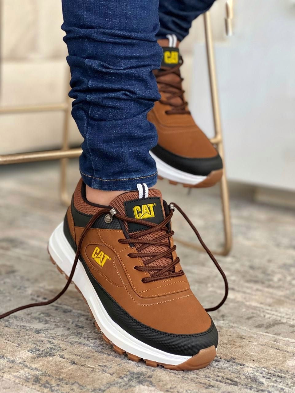 ✨Innovación y fuerza en tus pies: los nuevos Tenis CAT ya están aquí